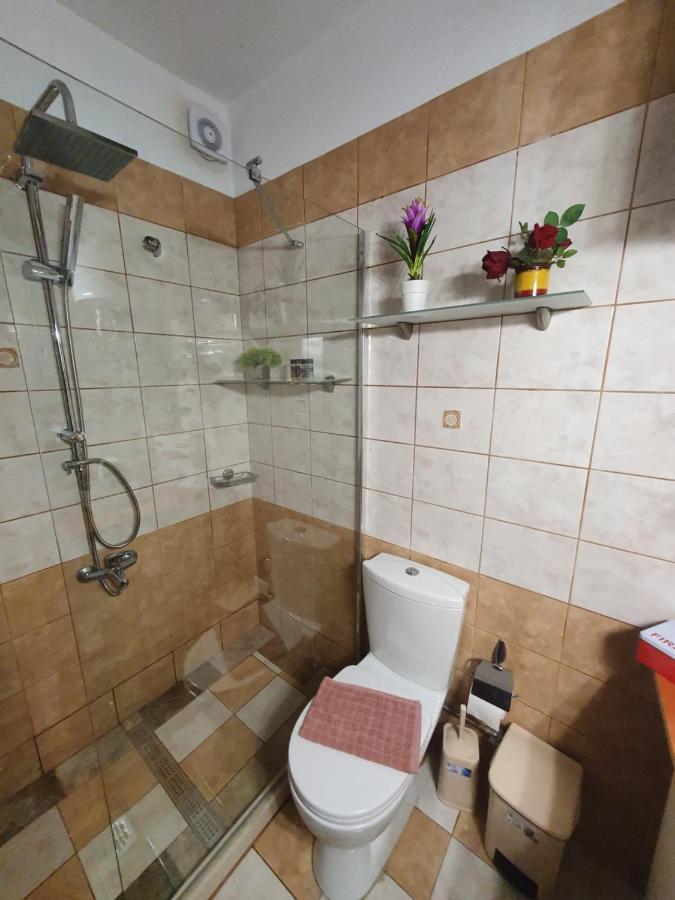 In The Castle - House Apartment Ioannina Exterior photo